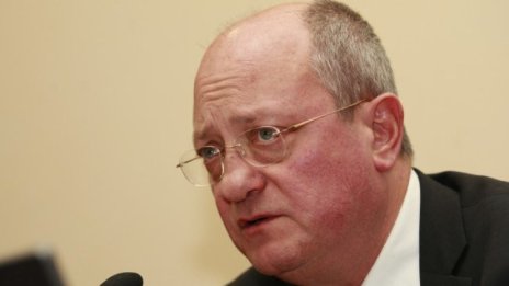 Проф. Тодор Танев: Таксите в България станаха по-високи отколкото в Германия, Нидерландия...
