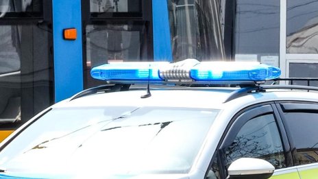 Задържаха двама за домашно насилие в Разградско