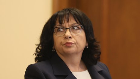 Теменужка Петкова атакува Асен Василев: Слушам и не вярвам на ушите си...