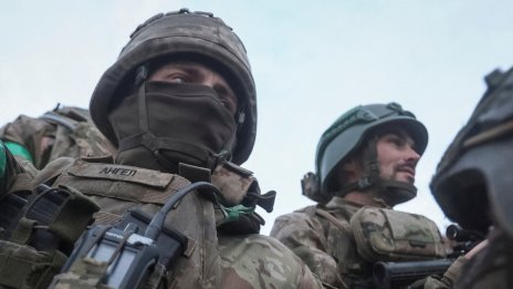 Качиха го в колата и го принудиха да подпише: Как Русия набира войници за фронта