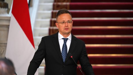 Унгария: ЕК се прострелва сама в крака, като мълчи за ударите по тръбопровода „Дружба“