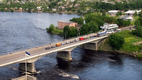 Руска пропаганда: Анонимни профили призовават Нарва да се отдели от Естония