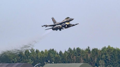 Нови нарушения на въздушното пространство: Румъния свали два дрона