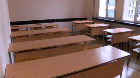 50% увеличение: До 350 евро за униформа на един ученик в София