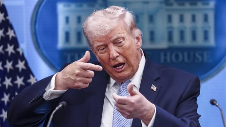 Крачка към мир: Тръмп обявява двуседмично прекратяване на огъня с Иран 