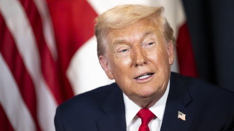 Тръмп: Лидерът на Иран трябва да се отнася добре към САЩ и партньорите ни