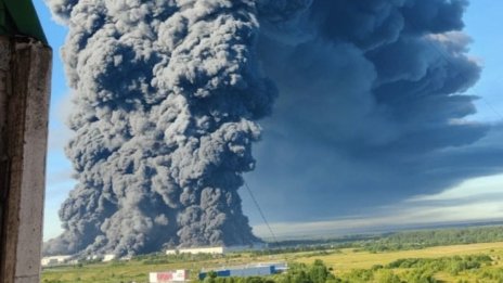 Украйна взриви петролно хранилище на 50 км от Кремъл ВИДЕО