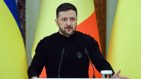 Зеленски разкри, че най-малко 155 китайци се бият на фронта в Украйна 