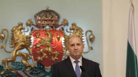 Радев: Очевидно е, че този парламент няма политическата воля да чуе гражданите