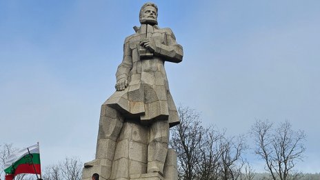 Поклонение в Калофер пред подвига на Ботев