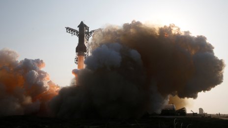 "Спейс Екс" изгуби прототип на ракетата "Старшип" при 9-ия изпитателен полет