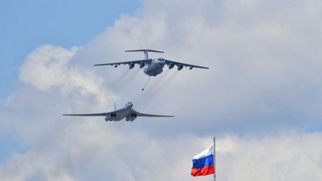 Руски самолети са били прихванати близо до въздушното пространство на НАТО