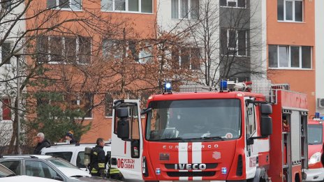 Двама души пострадаха при пожари в Хасково и Стара Загора 