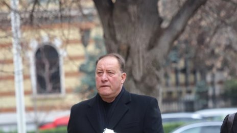 Ангел Найденов: Европа стои на резервната скамейка, чакайки решението за Украйна