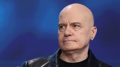 Слави контрира Борисов: Със сигурност не е чел законопроекта за личните данни 