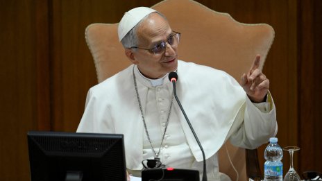 Папа Лъв XIV иска да продължи "ценното наследство" на папа Франциск 