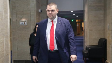 Пеевски: Ще атакуваме в съда, ако КЕВР не спре поскъпването на водата