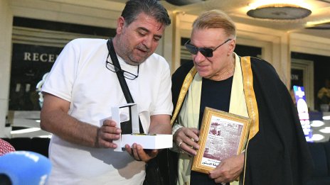 Признание: Васил Найденов с плакет на най-стария вестник в Йордания (СНИМКИ)