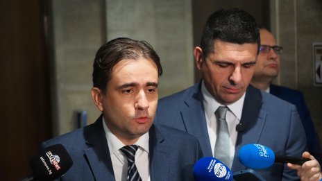 „Да, България“: Новият бюджет продължава да води към катастрофа