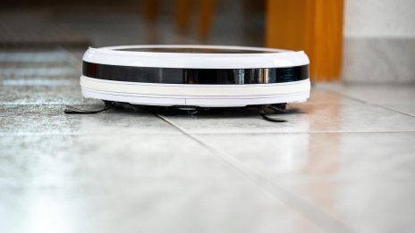 Технологията зад уредите, които заменят ръчния труд в почистването
