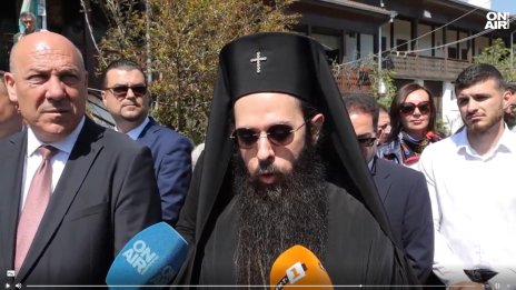 Стотици вярващи се стекоха в манастир "Св. Георги" в Поморие