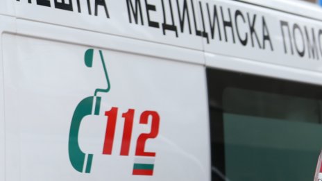 Десетгодишно дете с велосипед не спря на "Стоп", блъсна го кола