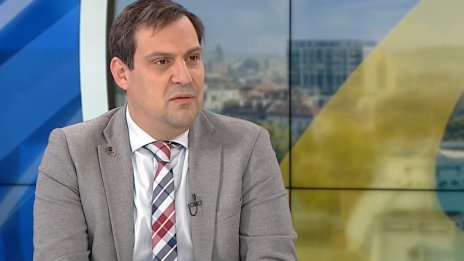 Бенчев: В България има достатъчно гориво, бензиностанциите и складовете са пълни