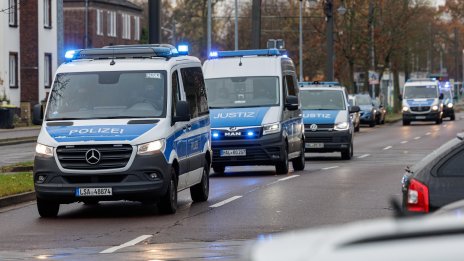 Стрелба в Южна Африка завърши с 10 убити и 10 ранени