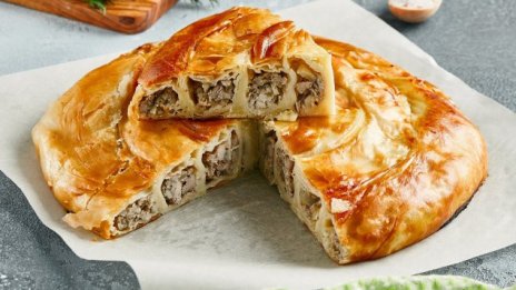 Рецептата Dnes: Баница с кайма