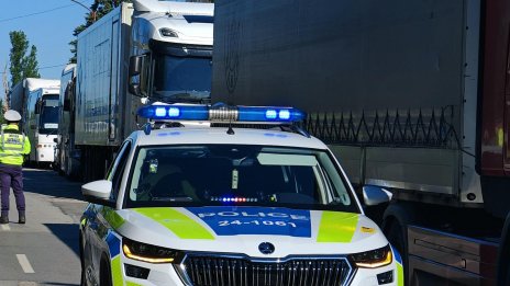 Задържаха турски шофьор на камион, опитал да подкупи полицаи