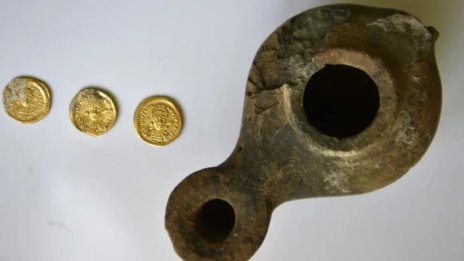 Златни монети са открити при разкопки на нос Калиакра
