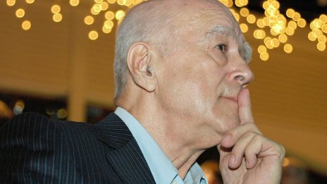 Отиде си Виталий Коротич, главен редактор на списание "Огоньок" - символът на перестройката