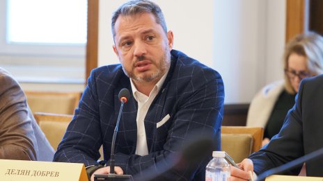 Добрев: Заради ПП-ДБ купуваме руски газ, но с надценка от 20-30%