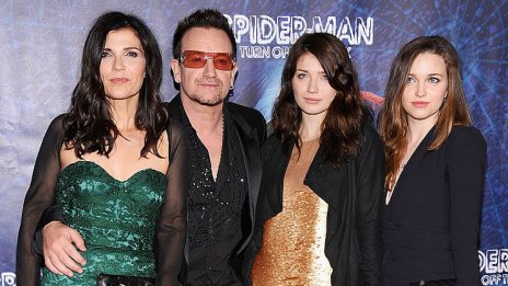 Разберете повече за прекрасните деца на Боно от U2