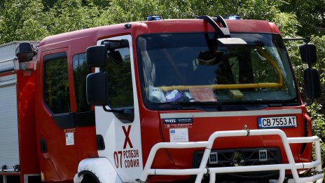 Мъж и жена пострадаха при пожар в работилница в златоградско село