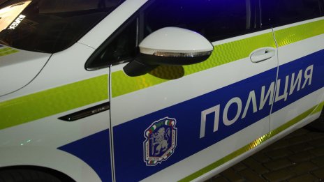 Маскирани извършили въоръжен грабеж в денонощен магазин в Пловдив