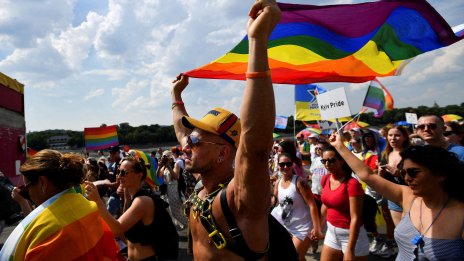 В Будапеща ще се състои ежегодният гей парад въпреки официалната забрана