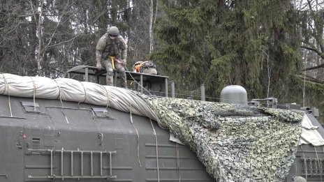 Русия удари Украйна с едно от най-мощните си оръжия - "Орешник" ВИДЕО
