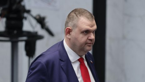 Пеевски за стрелбата в САЩ: Акт на политическо насилие