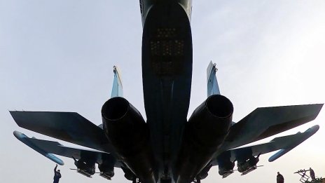 Украински пилоти загинаха при инцидент с изтребител Су-24