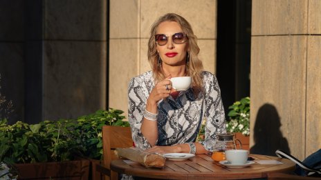 5 основни елемента от летния гардероб за всяка жена над 50 