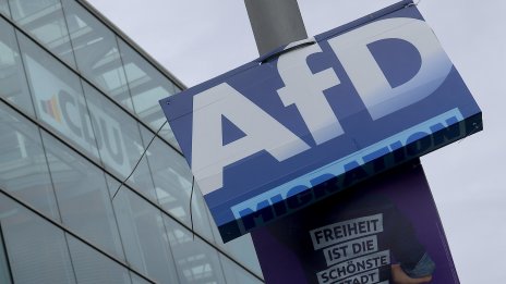 "Алтернатива за Германия" увеличава прединанта си пред партита на Мерц