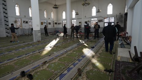 Сунитска групировка е поела отговорност за атаката в сирийската джамия
