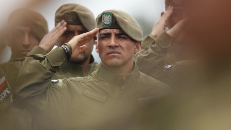 САЩ се очаква да изпратят хиляди войници в Близкия изток