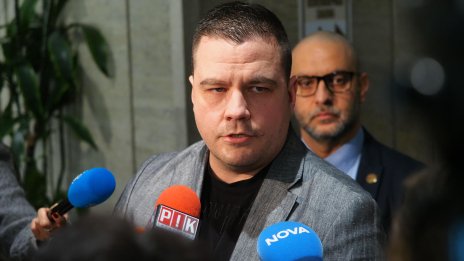 Балабанов за &ldquo;Петрохан&rdquo;: Със сигурност ще излязат още публични лица