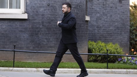 Зеленски сериозно обмисля да не се кандидатира за президент 