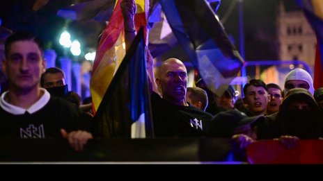 В кадър: Жилищната криза изкара десетки хиляди по улиците на Мадрид