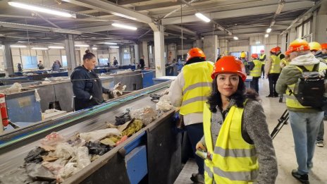Григорова: Открихме най-голямото незаконно сметище в София, създадено от завода за отпадъци