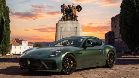 Maserati отбеляза 100 години от емблемата Тризъбец по време на 1000 Miglia 2026