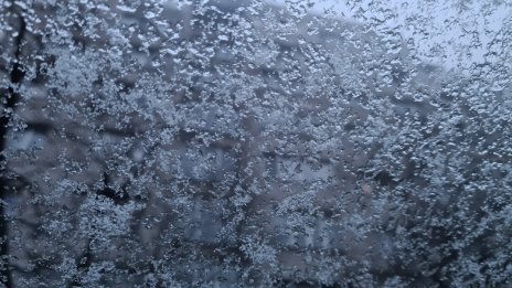 Първи сняг падна и на Петрохан